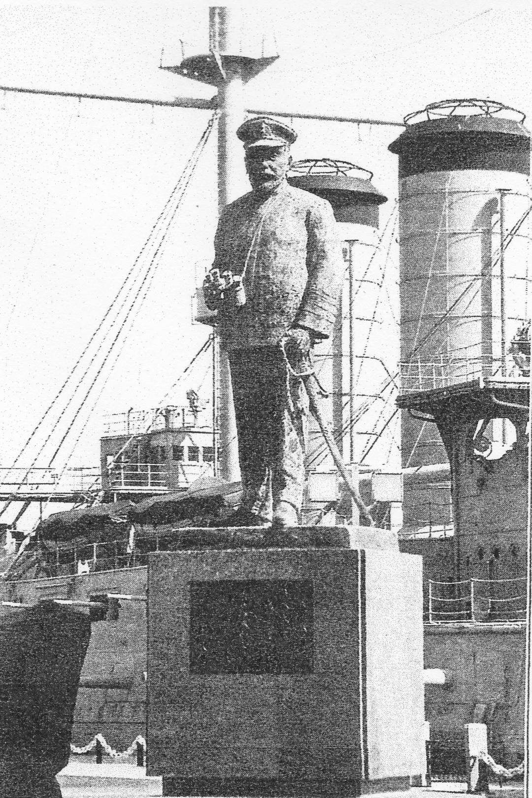 旗艦三笠と飾り棚